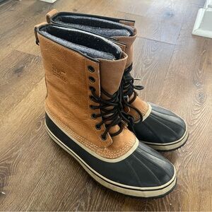 Sorel Caribou 1964 Men’s Leather Winter Boots
